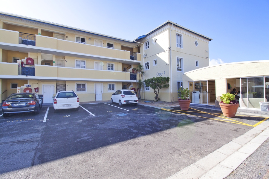 3 Bedroom Property for Sale in Sunnydale Western Cape